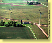 Minnesota Farm uses wind for income